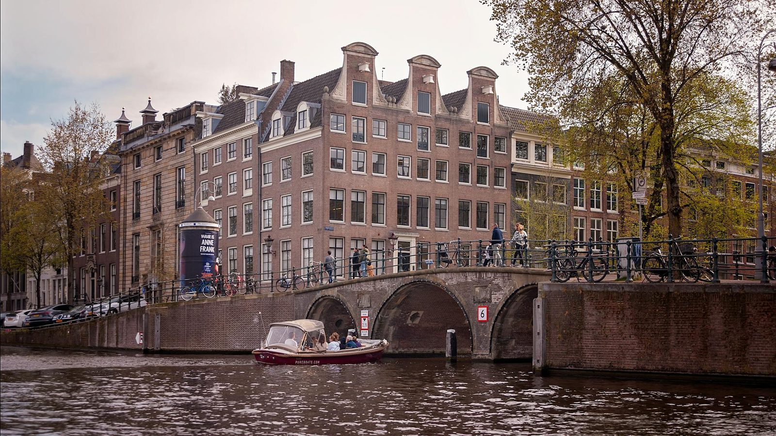 City Tour In Amsterdam With Book Passages By Anne Frank